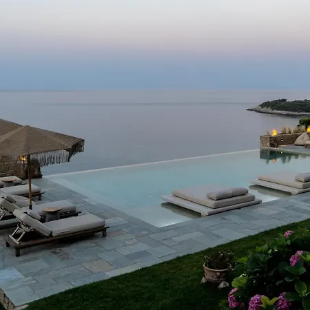Pensión Agapitos Villas&guesthouses 4*