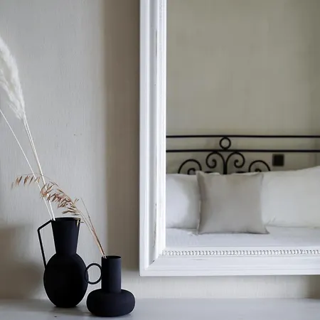 Agapitos & Pensjonat 4*