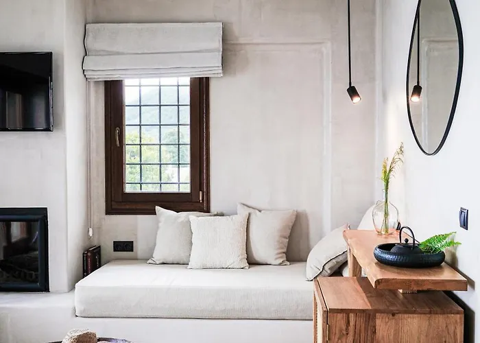 בית הארחה Agapitos & 4*